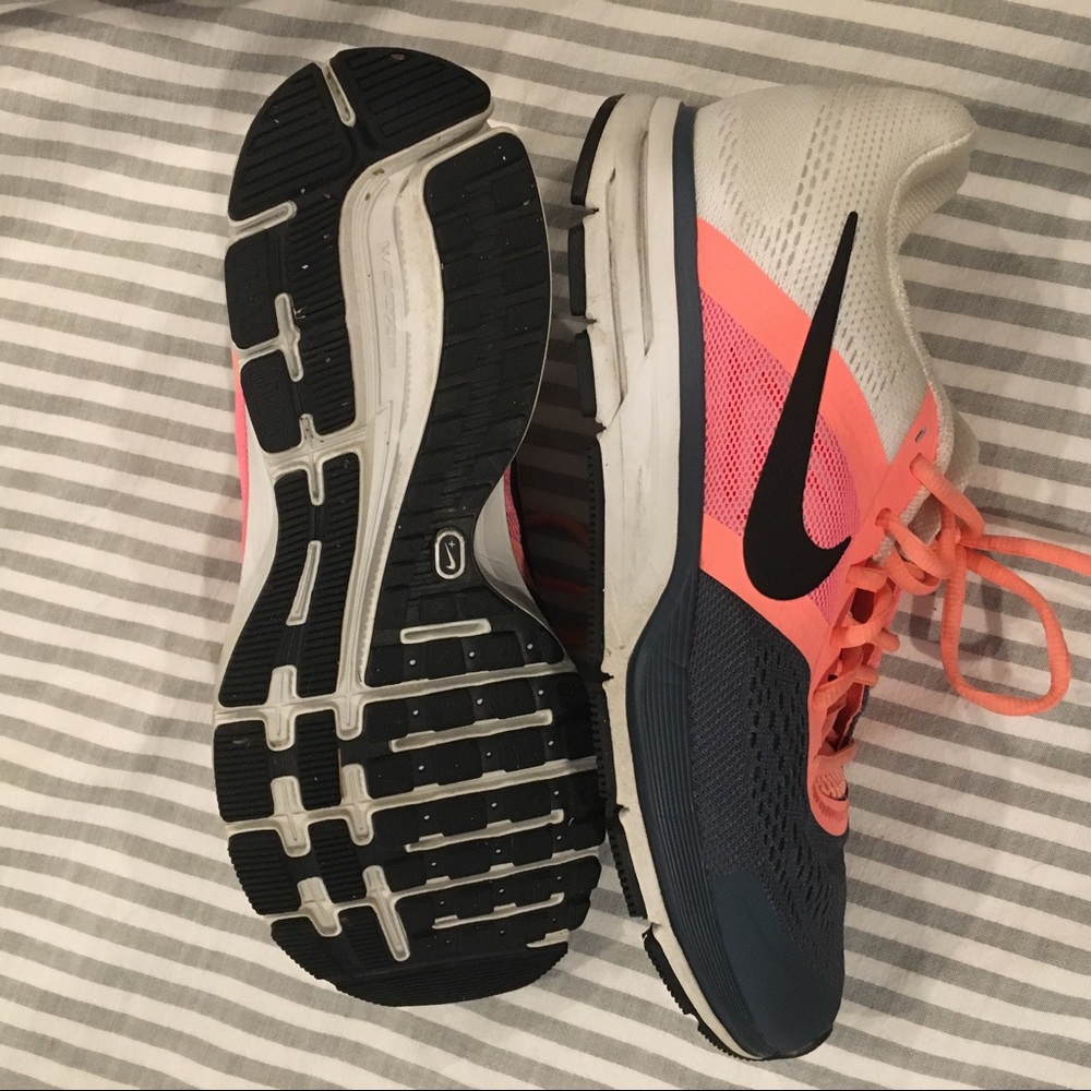 Nike Air Pegasus 30